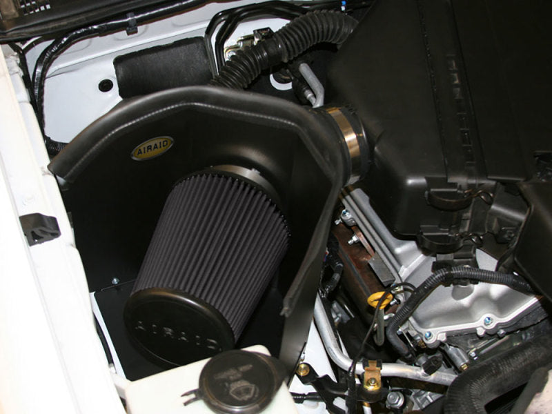 Engine Cold Air Intake Performance Kit 2007-2009 Toyota FJ Cruiser - AIRAID - 512-179