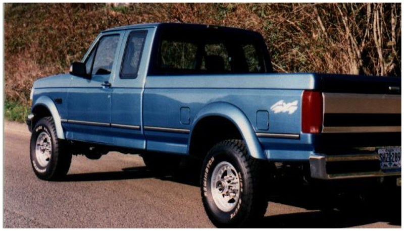Bushwacker 92-96 Ford Bronco Extend-A-Fender Style Flares 2pc - Black - Bushwacker - 20019-11