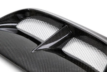 Load image into Gallery viewer, CW-style carbon fiber hood scoop for 2004-2005 Subaru Impreza/WRX - Seibon Carbon - HDS0405SBIMP-CW
